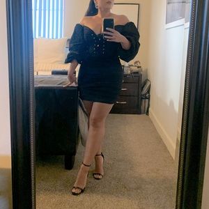 Oh polly Off The Shoulders Balloon Sleeve Mini Dress in Black